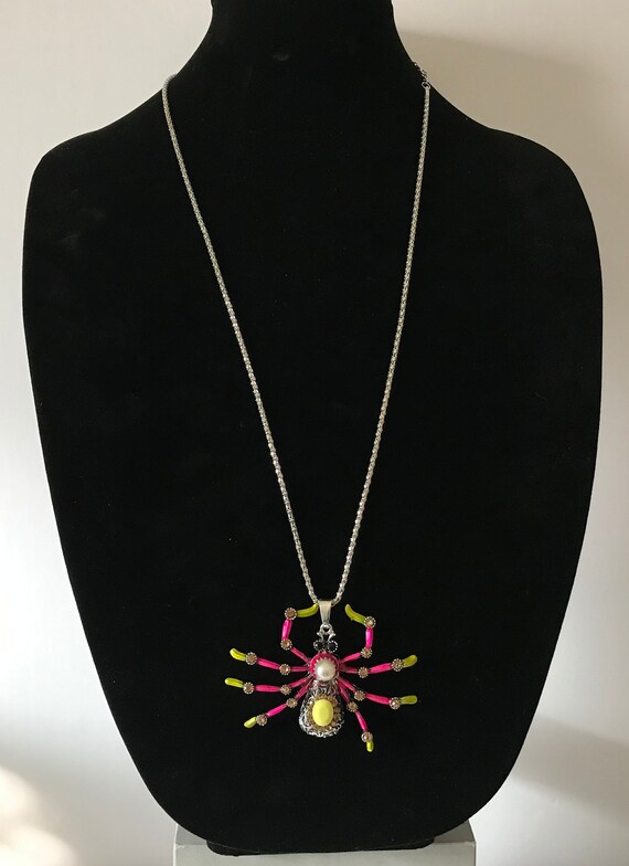 Large spider necklace, pink spider necklace, yell… - image 4