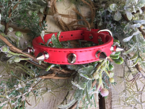 Red leather spiked dog collar new arrivals