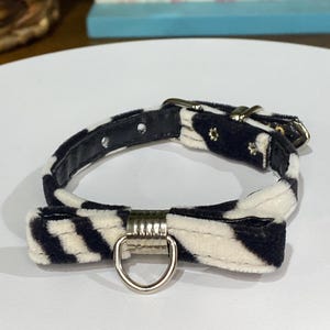 18 bis 21 cm Halsausschnitt #10 Zebra Animal Print Bling Hundehalsband & Schleife XXL Kleiner Hund Samt Made in USA Schleife Fancy Tiny Petite Pixie
