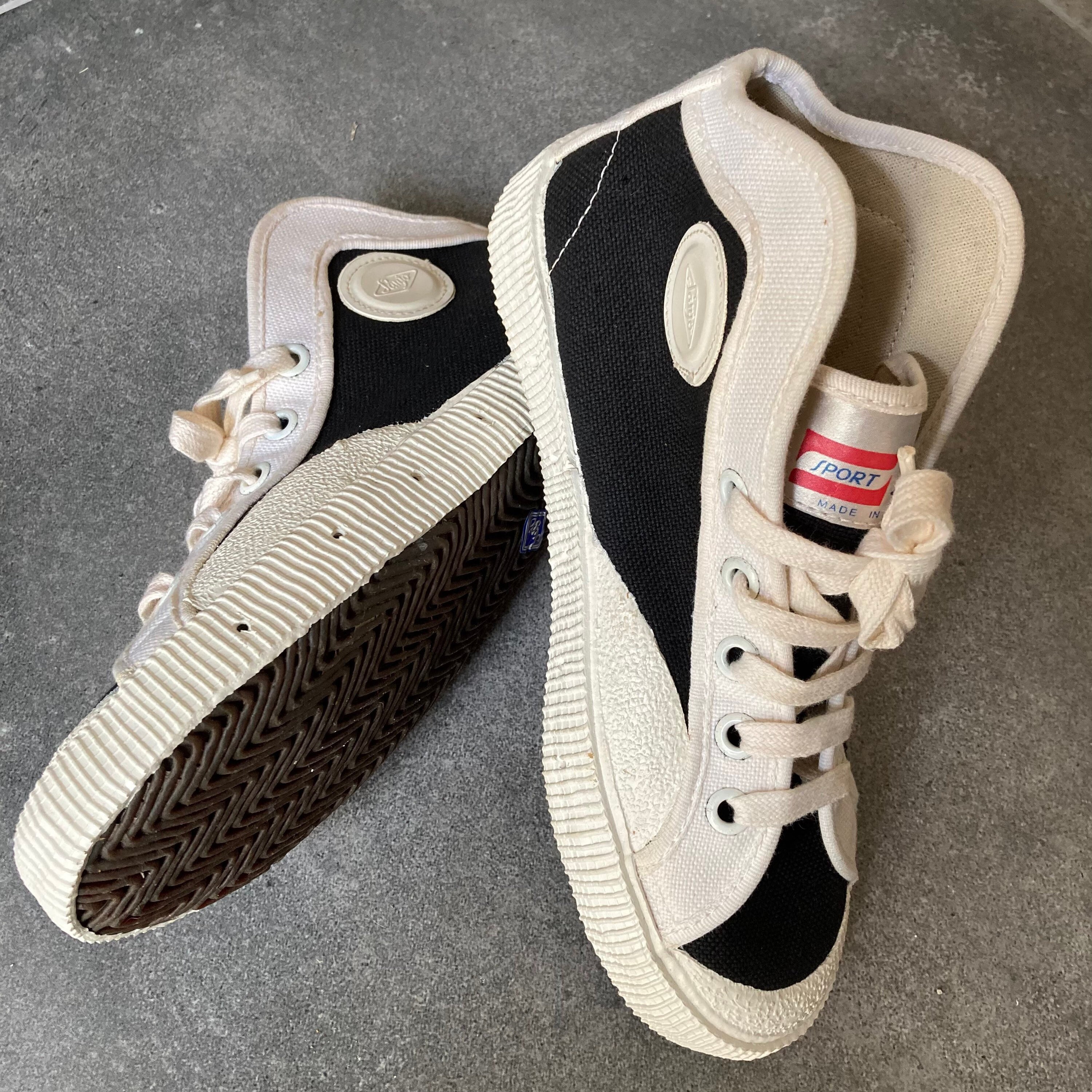 Total 86+ imagen 1970 basketball shoes Abzlocal.mx