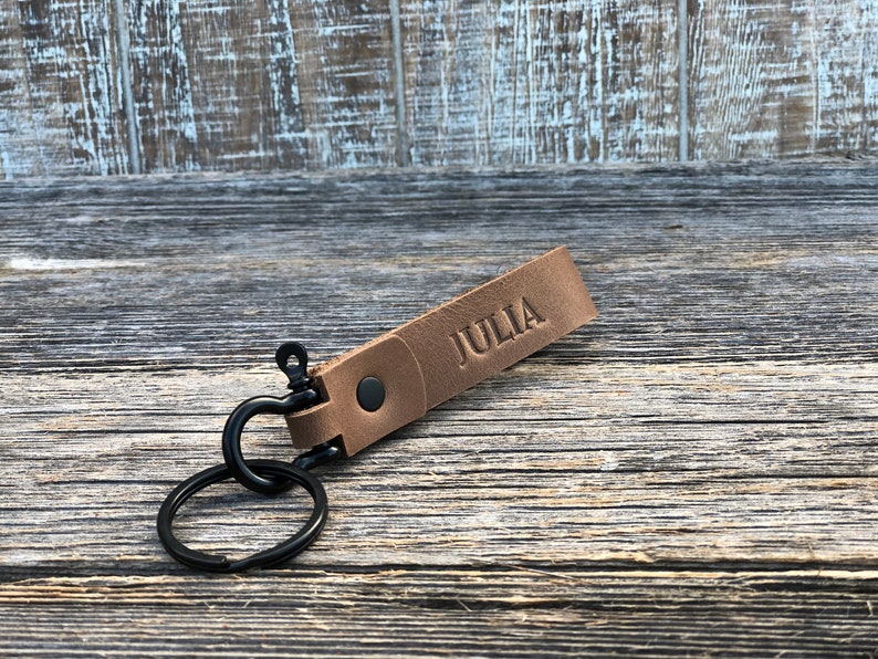 Handmade leather keychain, Black Hardware, personalized key fob, leather initial keychain, Made in USA, quick shipping wedding gift Light Brown