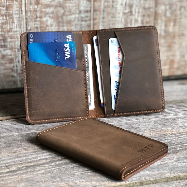 Cartera minimalista personalizada, cartera plegable de cuero, cartera de cuero desgastado, cartera para tarjetas de crédito, regalo para novio, cartera para padrinos de boda