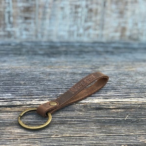 Personalized slim leather keychain, key fob, custom keychain, leather initial keychain, quick shipping anniversary gift image 7