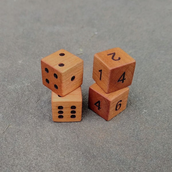 Cherry Hardwood Dice D6, 16mm/Standard size Six Sided Die with Numbers/Pips/Fate/Roman Numerals/D3, perfect for DnD/Tabletop/RPG/Board Games