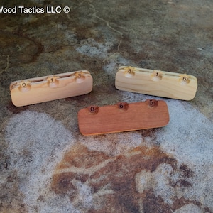 Rastreador de madera dura con tres diales, para llevar el control de puntos de vida, puntuación de juegos de mesa, contadores para habilidades de D&D, temporizador de recarga de estados.