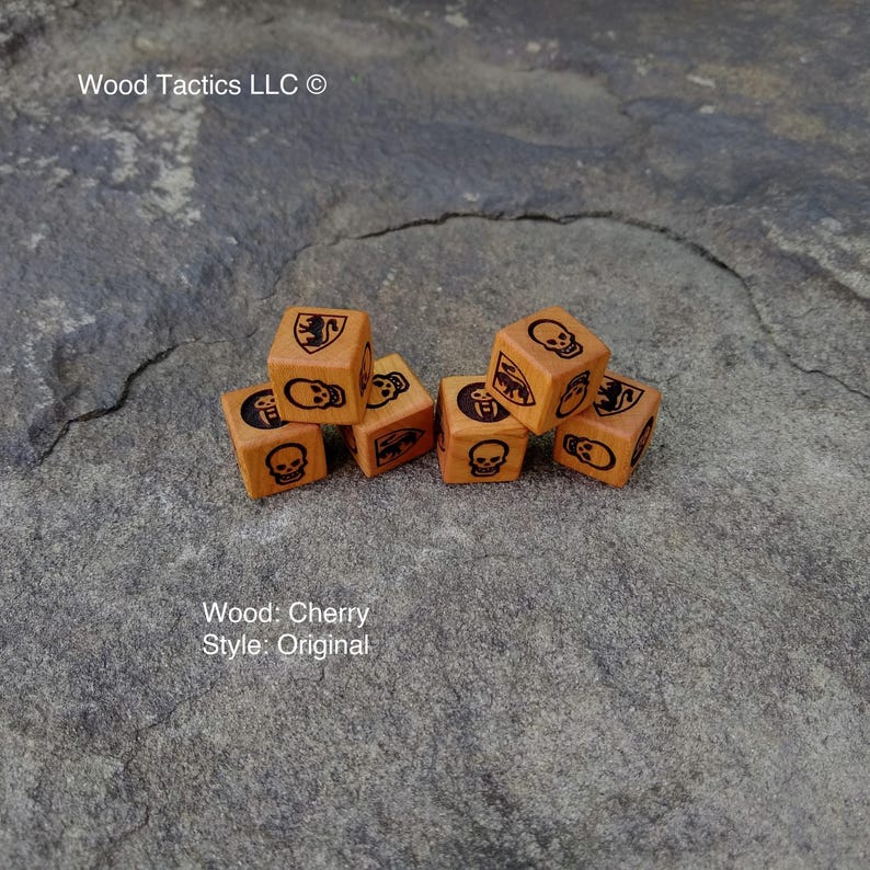 Dados de madera dura Heroquest, tamaño 16 mm y fabricados en cerezo o arce azucarero, ediciones revisada y original, se venden en juegos de 2/4/6 imagen 5