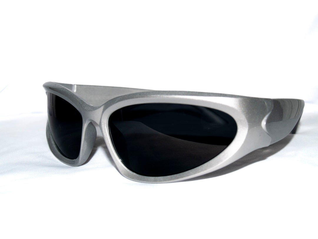 Millennium Chic: Y2K Retro Silver Sunglasses - Etsy