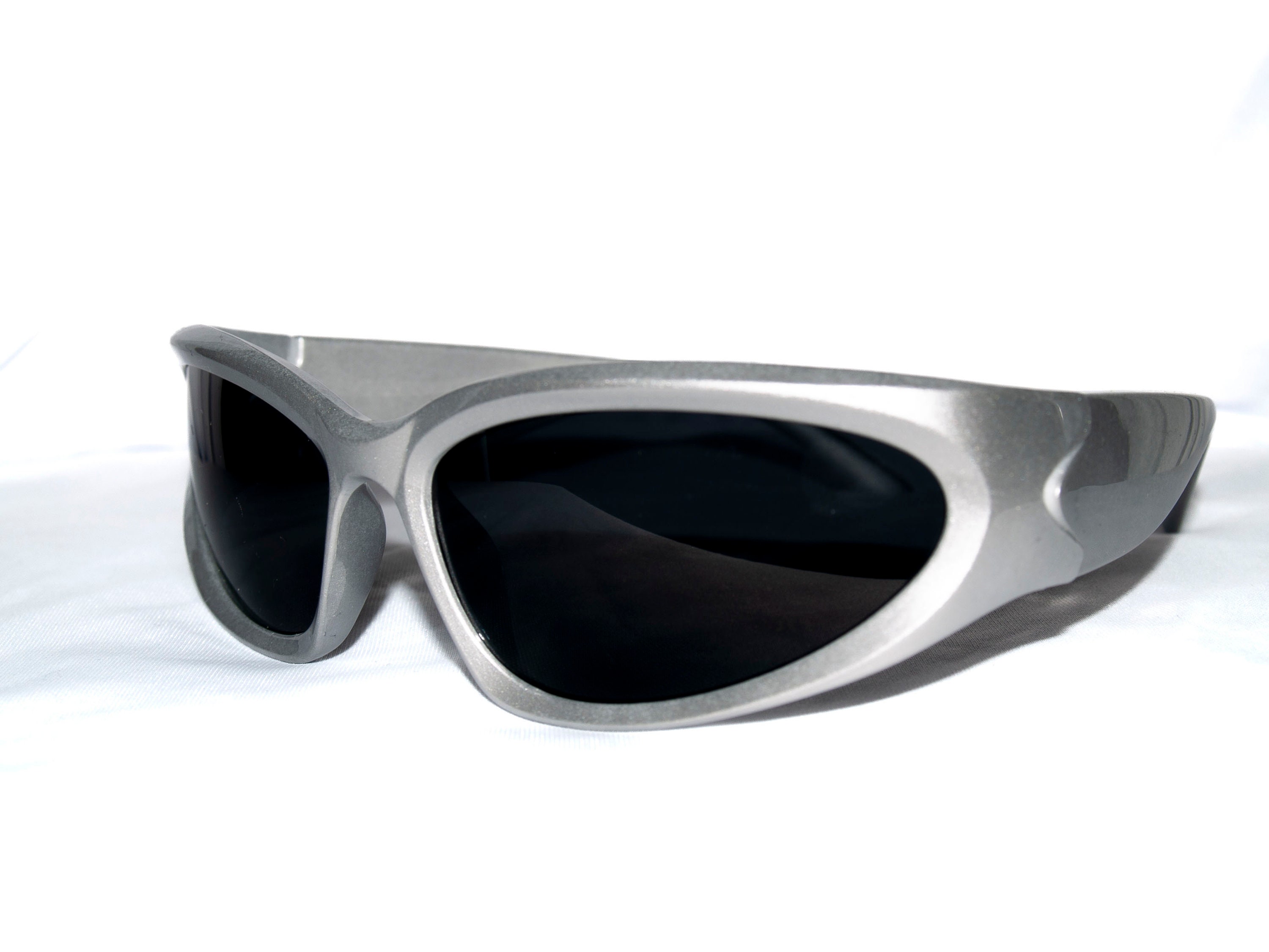 Millennium Chic: Y2K Retro Silver Sunglasses - Etsy