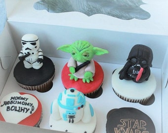 Star Wars cake topper figurines edible sugar cupcake cake baby yoda Darth Vader robot BB-8 R2-D2 Strorm trooper birthday party fondant