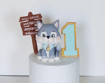 Wolf Cake Topper, Made of Fondant, Wolf Fondant Figurine, Woodland Animal Cake Topper