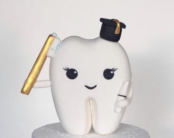 Graduation Cake Topper, Tooth with/without cap with diploma, Made of fondant, Dentist cake topper