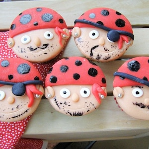 Pirates fondant cupcake cake toppers set of 6 12 24 decorations edible, Pirate heads cupcake decor, Pirates birthday party