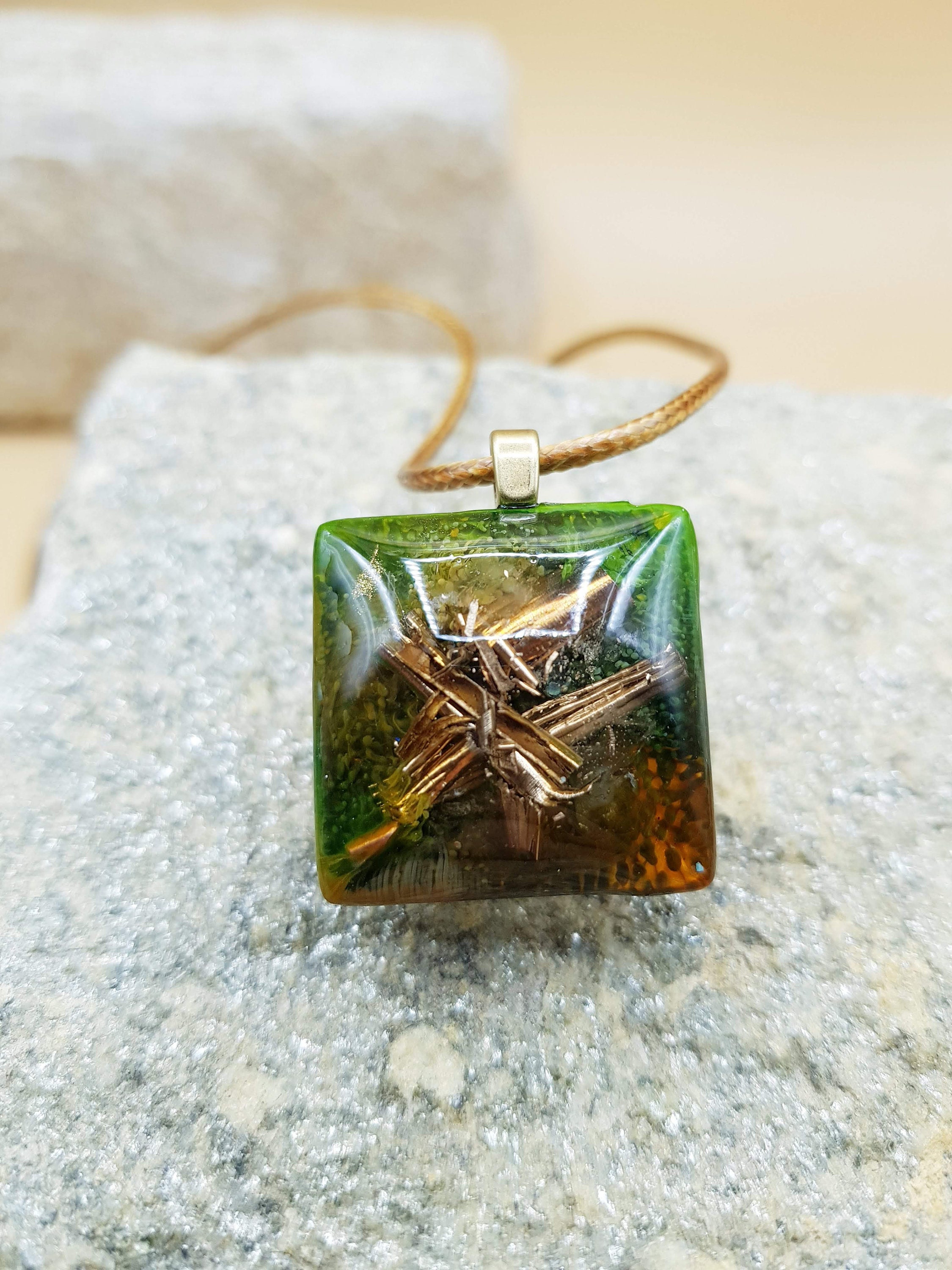 Orgonite Pendentif Fait Main Ondes Positives