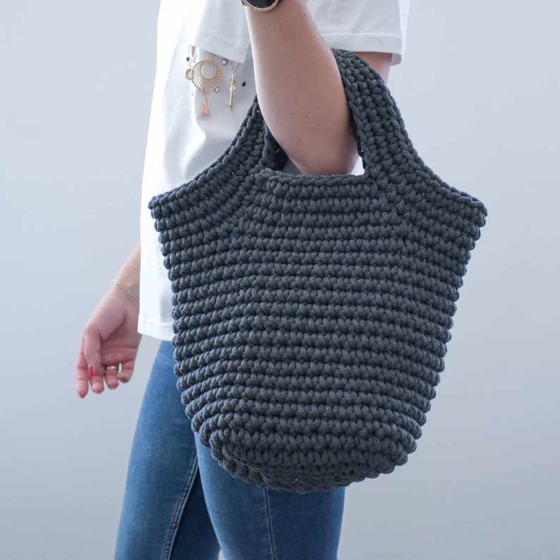 Crochet Bag Everyday bag Bags and Purses Pyramid Bag Tote Graphite BILIBAG Shopper Bag