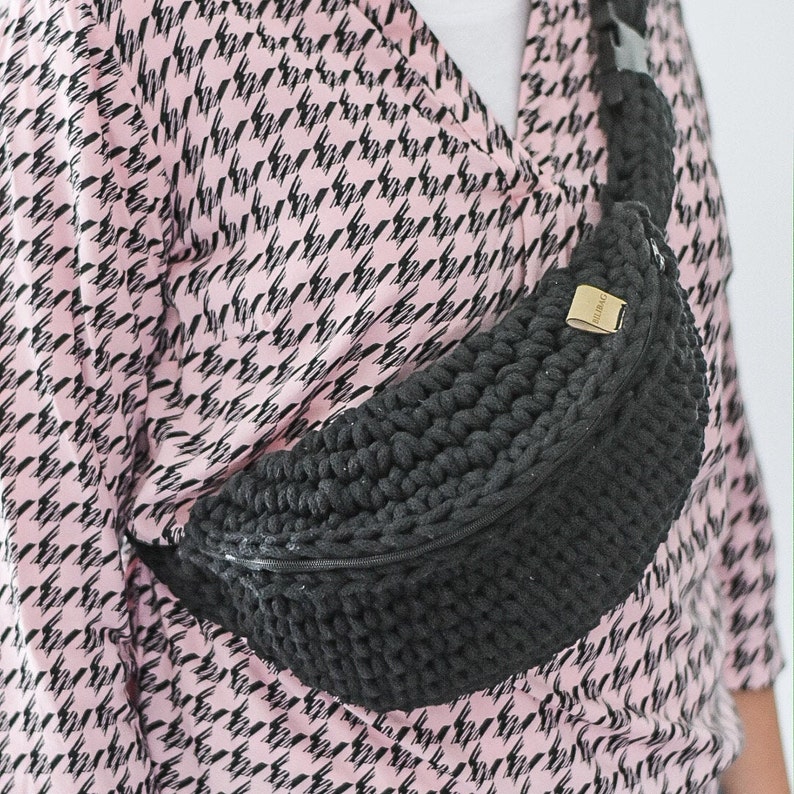 Crochet Bum Bag Pattern The Art of Mike Mignola