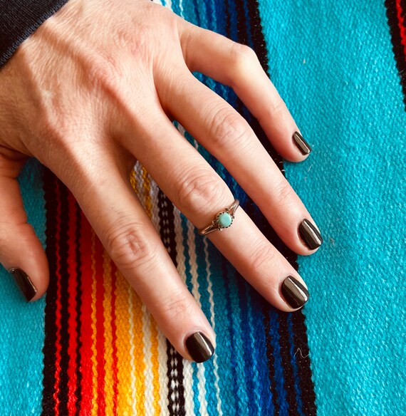 Silver and Turquoise Solitaire Ring - image 4