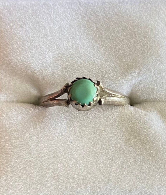Silver and Turquoise Solitaire Ring - image 1