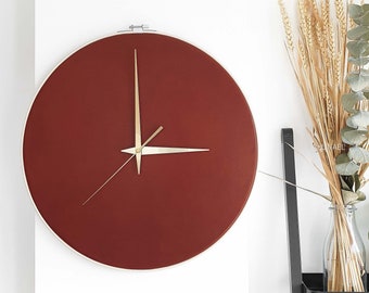 16.5in/42cm - Luxury leather wall clock - Cognac brown 02 - XL size - Minimalist. Silent mechanism by request. Gift for her. Statement decor