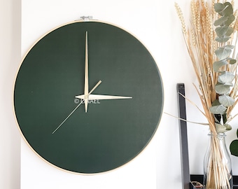 16.5in/42cm - Luxury leather wall clock - Bottle Green - XL size - Minimalist. modern Nordic design. Home decor. Unique interior design
