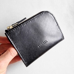 Compact zipper wallet Premium Italian Leather. Handmade Small Travel wallet. Minimalist pouch. Vegtan. Saddle stitched Leather cardholder Black