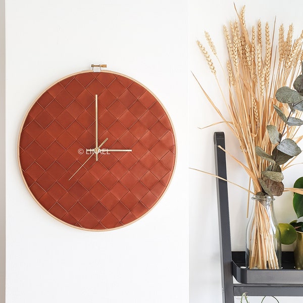 12.6in/32cm - Handwoven Leather wall clock - Cognac brown L size. Minimalist. Scandinavian. Unique gift. Luxury decor. Sustainable design