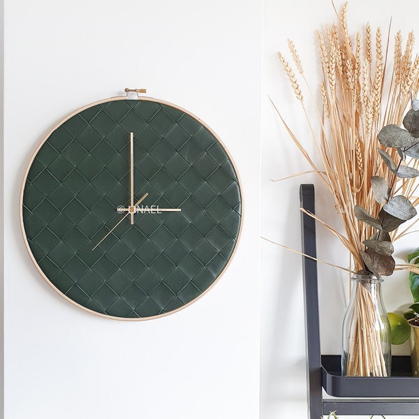 12.6in/32cm - Handwoven Leather wall clock - Bottle green. L size - Minimalist. Unique gift. Luxury decor. Sustainable & eco-friendly design