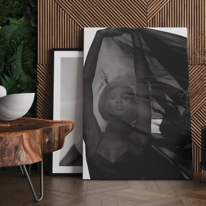 Schwarze Frau Kunstdruck: Moderne Porträtfotografie (Digitaler Download)