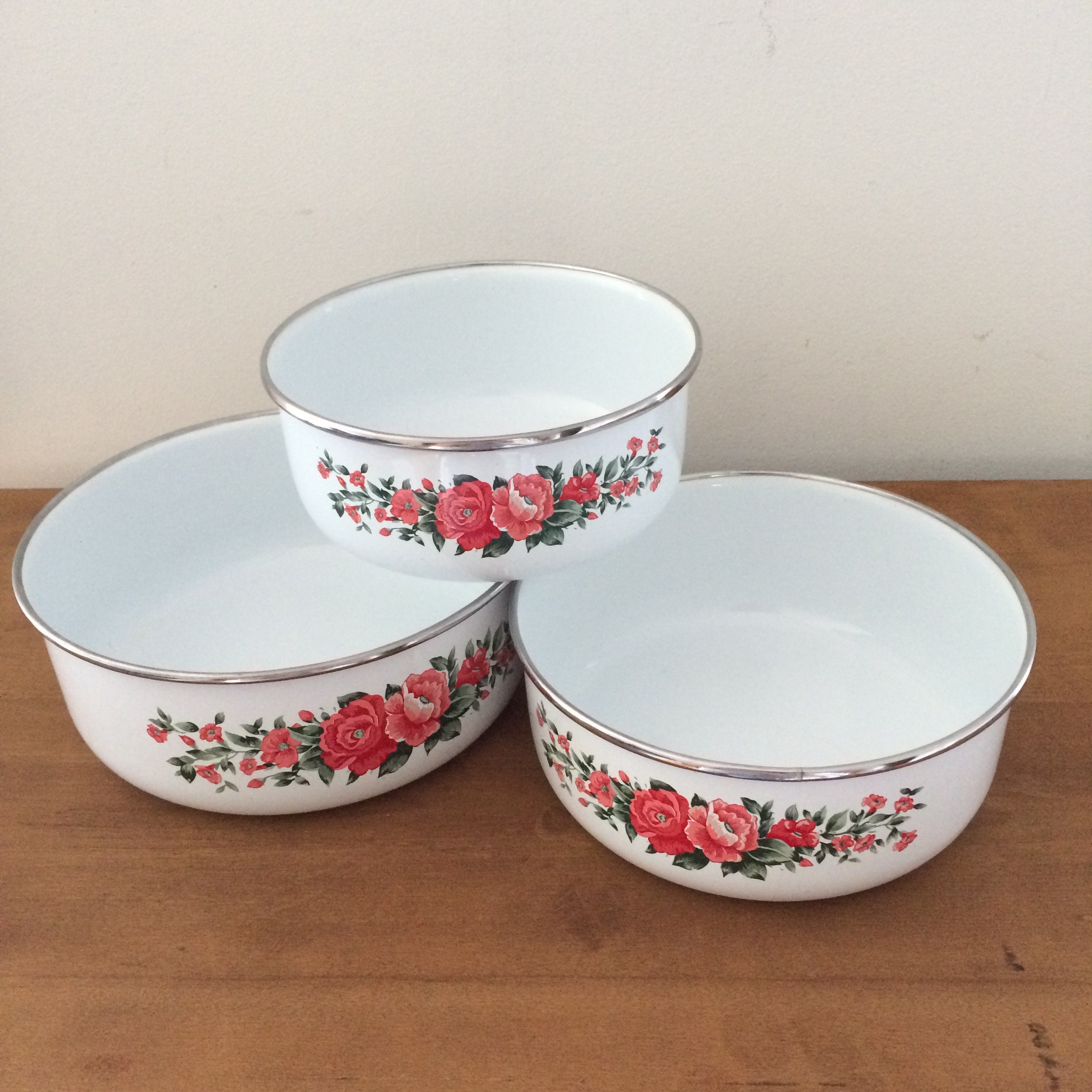 Vintage Enamel Nesting Bowls Set of 3 Floral Design Country Etsy