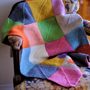 Knitting Pattern - Mitered Square Blanket - Advanced Knitter - Soft Merino Yarn - PDF Download - DK Worsted Weight Yarn - Knitted Blanket