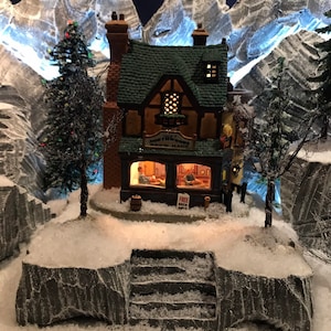 Medium Snow Display