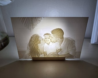3D Printed Personalized Photo Light Stand – Custom LED Night Lamp for Home Decor & Gifts