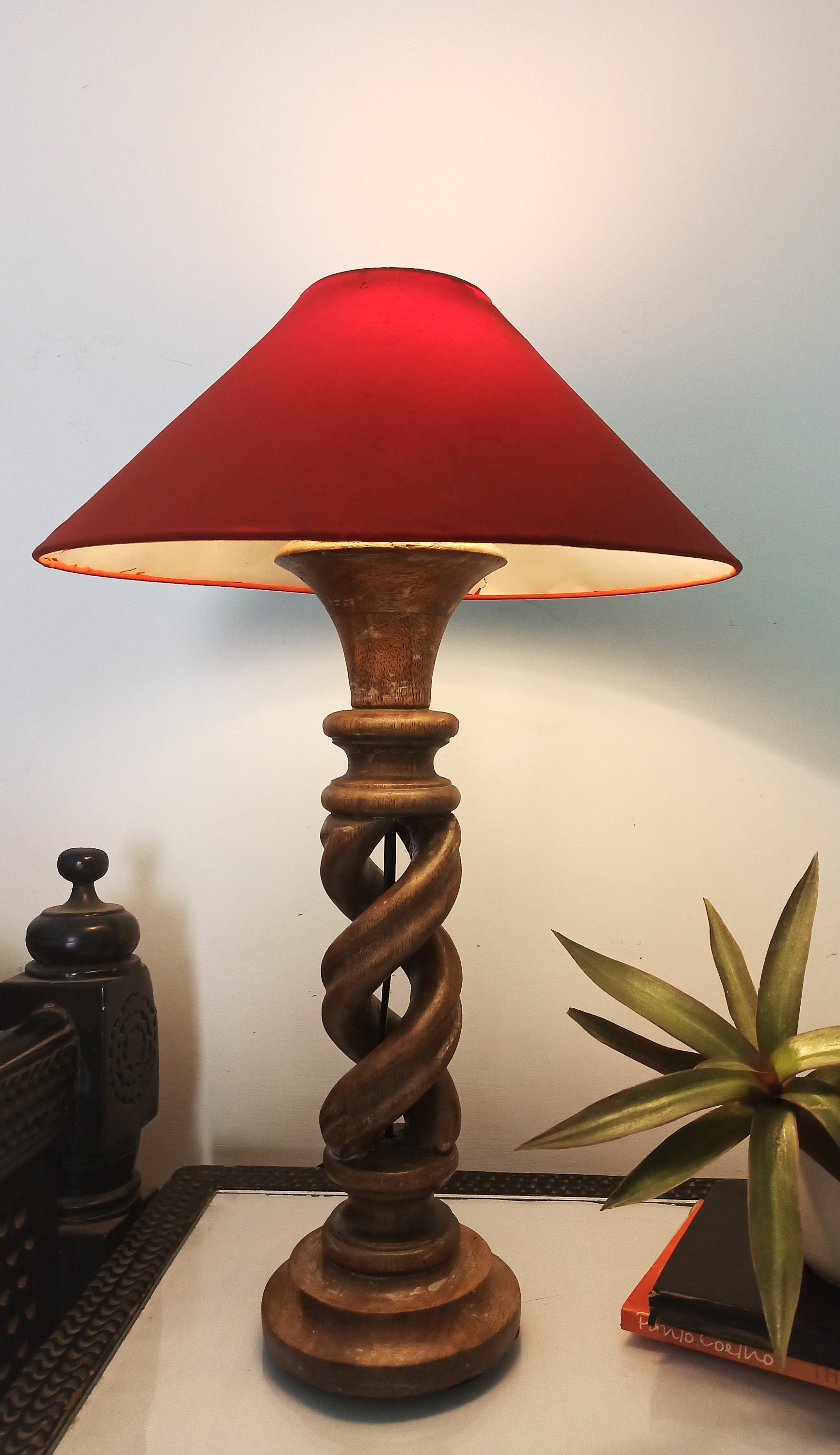 Base de LAMPE de TABLE en bois vintage torsadé avec support en