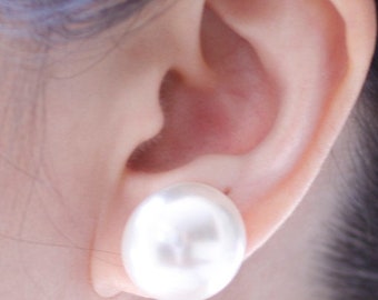 pair Stainless Steel Red Coral Resin Faux Pearl Bead Ball Stud Earrings