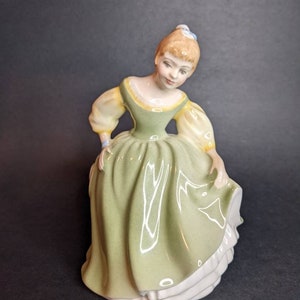 Royal Doulton Fair Maiden HN2211 Girl with Green Dress Figurine