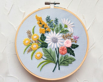 Hand Embroidery Kit Modern, Floral Hand Embroidery Kit for Beginner, Flower Bouquet Embroidery Pattern, Holiday Gift-8in