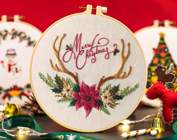 Merry Christmas Embroidery Complete Kit Merry-Go-Round, Deer