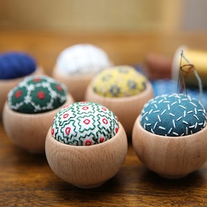 Embroidery Pin Cushion Kit,Japanese Sashiko Pincushion with Wooden Base,Hand Embroidery Kit for Beginners,Gift for Kniter,Sewer Crocheter image 10