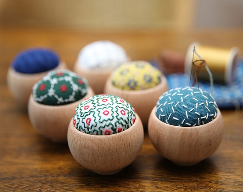 Embroidery Pin Cushion Kit,Japanese Sashiko Pincushion with Wooden Base,Hand Embroidery Kit for Beginners,Gift for Kniter,Sewer Crocheter image 10