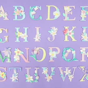 Uppercase Letters and Flower Embroidered Patches, Embroidered Patch Initials A to Z Sticker for Phone Cup Clothes Hat Jeans Bags Computer