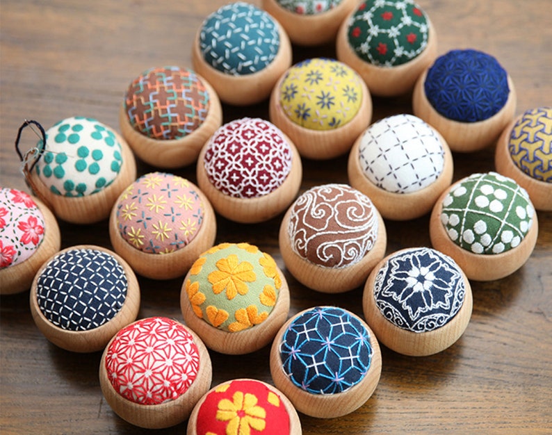 Embroidery Pin Cushion Kit,Japanese Sashiko Pincushion with Wooden Base,Hand Embroidery Kit for Beginners,Gift for Kniter,Sewer Crocheter image 3