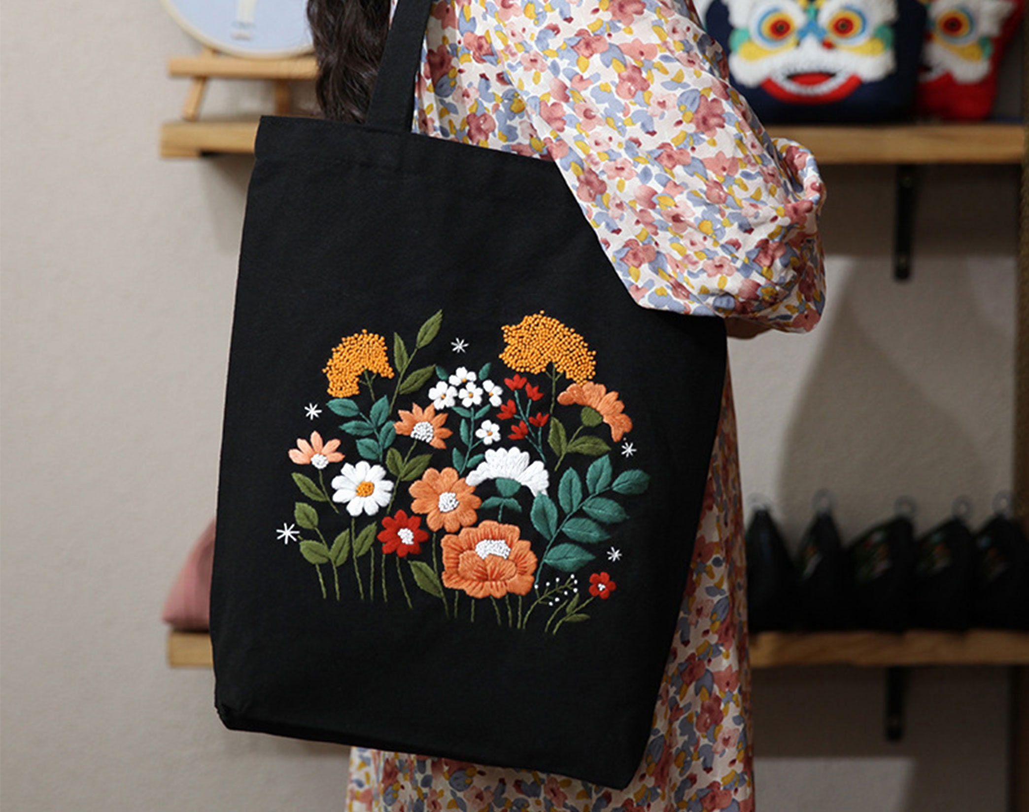 CUSTOM Embroidered Name Zipper Tote Bags __ Weekender Bag – Dearly