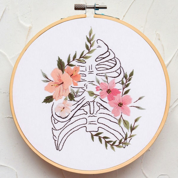 Human Organs and Flowers Embroidery Kit for Beginners, Lung/Brain/Floral Line Embroidery Art Hoop Art, Man and Nature Needlework Kit-8in