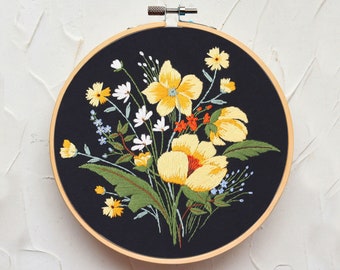 Yellow Wildflower Embroidery Kit Beginners, Easy Modern Flower Embroidery Kit, DIY Home Decor, Needlework Kit, Learn to Hand Embroidery-8in