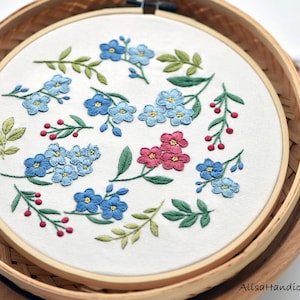 Forget-me-not, Beginner Embroidery Kit, Hand Flower Embroidery Design, DIY Adult Craft Kit, Botanical Embroidery Starter -7 in
