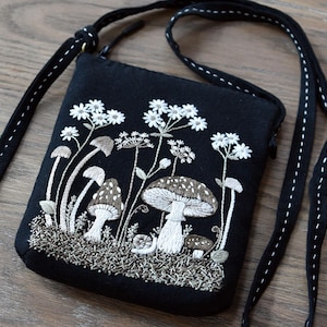 Kit de bolso bordado a mano con diseño de hongos, kit de bolso de hombro bordado con planta de helecho forestal, bolso bandolera pequeño de uso diario para pañuelos de teléfono, lápiz labial