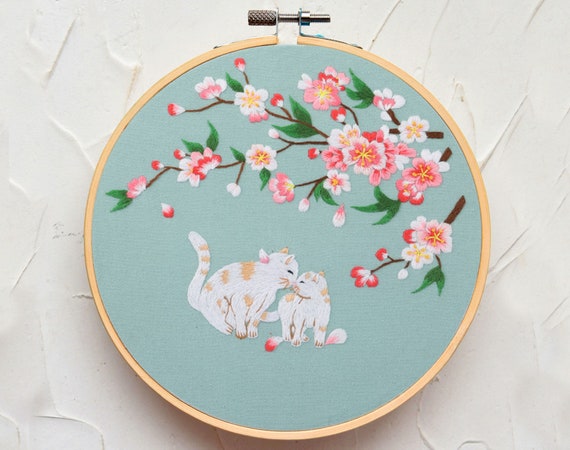 Cat and Flowers Hand Embroidery Kit,diy Needlework Kit for