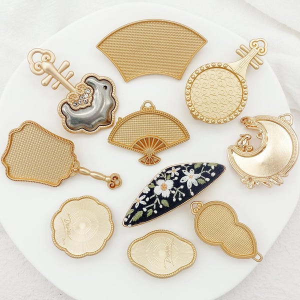 Gold Metal Brooch Base Tray with Cover,Suitable for Embroidery/Cross Stitch/Needlework/Painting/Polymer Clay Crafts Brooch Jewelry Making