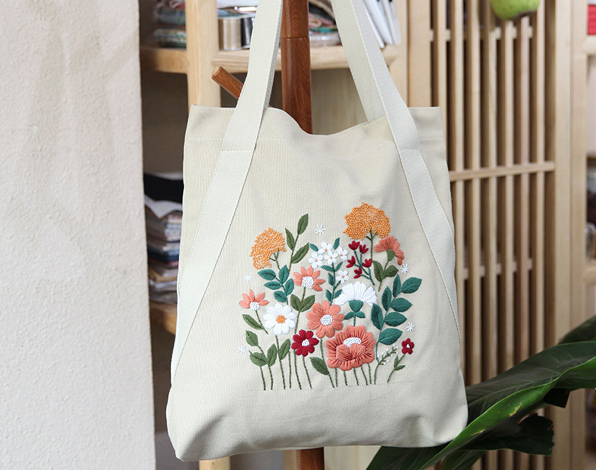 Flowers Shoulder Bag Embroidery Kit for Beginners Floral Canvas Tote Bag Kit Handbags DIY Weekender Bag Shopping Bag Etsy