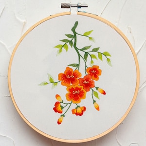 Hand Embroidery Orange Campsis Radicans Kit, Chinese Flower Stitch Embroidery Kit, Diy Floral Needlework Kit, Preprinted Embroidery-8in