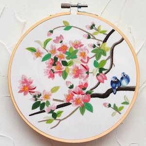 Blooming Flowers and Birds Hand Embroidery Kits for Beginners, Spring Embroidery Kits, Floral Embroidery Project, Embroidery Hoop Art-8in